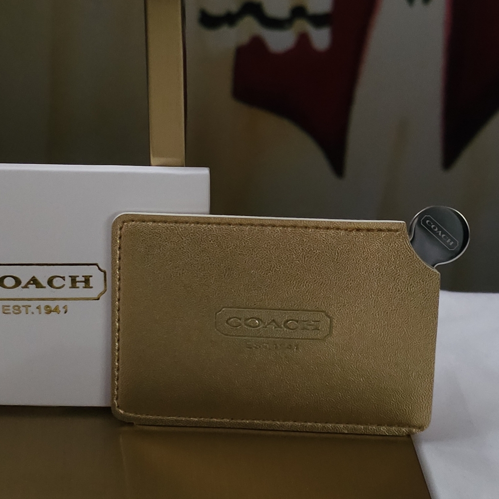 NIB Coach Case With Mirror (GOLD ONLY) - Picture 3 of 5
